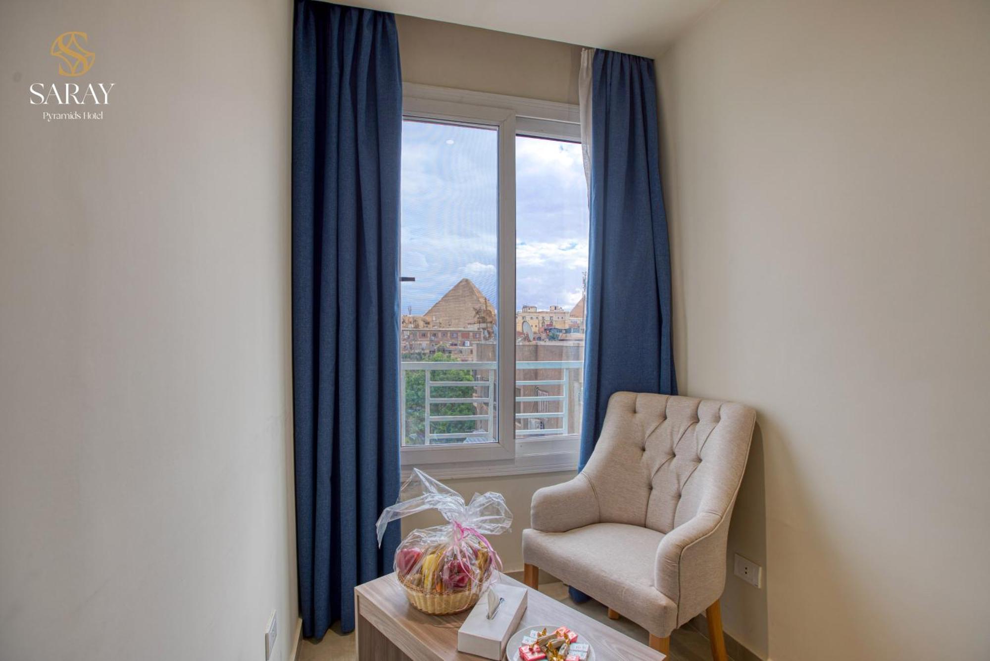 Saray Pyramids & Museum View Hotel Kafrat al Jabal Bagian luar foto