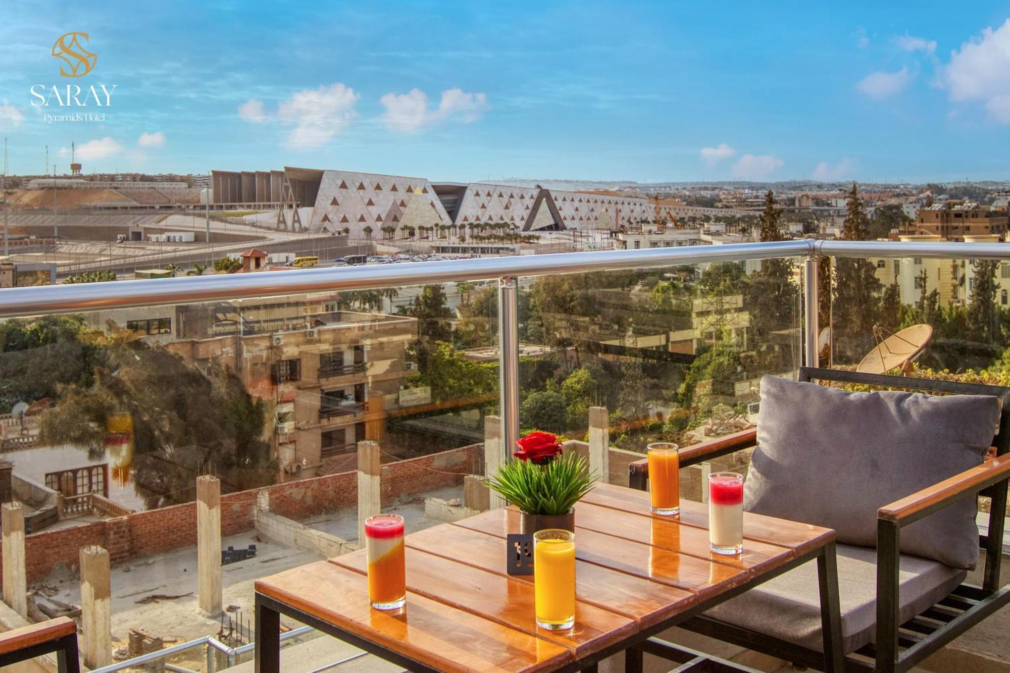 Saray Pyramids & Museum View Hotel Kafrat al Jabal Bagian luar foto